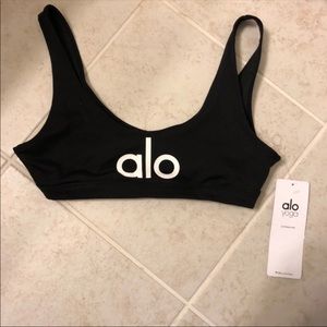 NWT alo bra